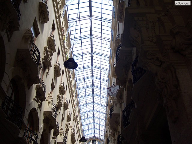 Lucernario pasaje Lodares, Albacete